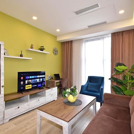 Home4You Apartments On Koghbatsi Ереван Екстериор снимка