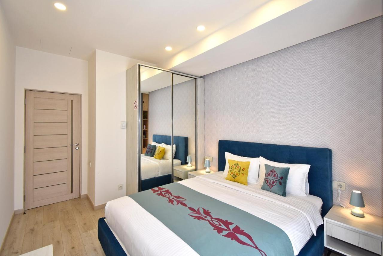 Home4You Apartments On Koghbatsi Ереван Екстериор снимка